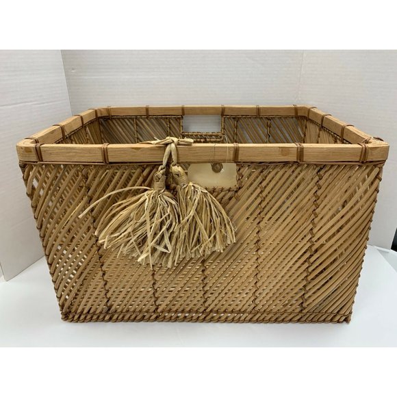 Pottery Barn Teen Diagonal Weave Storage Basket Large *Photo Shoot Sample*